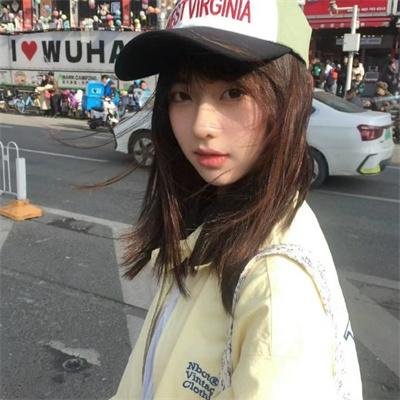 明天，我会成为谁的女友